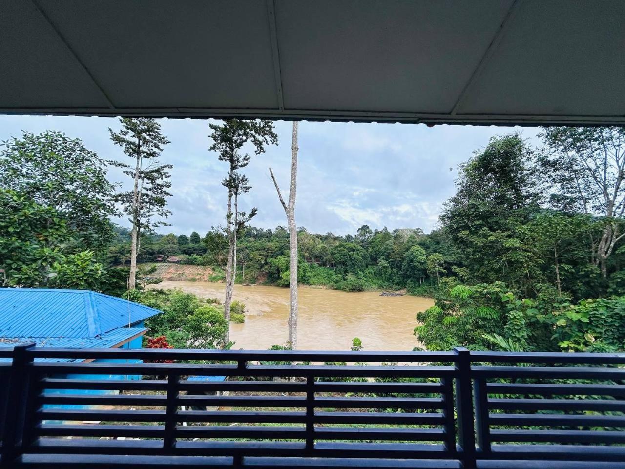 Taman Negara River View Lodge クアラ・ターハン エクステリア 写真